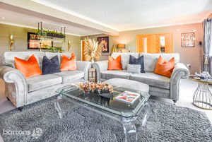 Photo 17- click for photo gallery